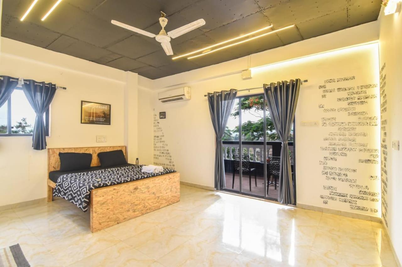 Empyrean Stay Ll 3Bhk Ll Black Horse Villa Ll Ac Ll Private Pool Ll Wifi II Lux Ll โลนาวาลา ภายนอก รูปภาพ